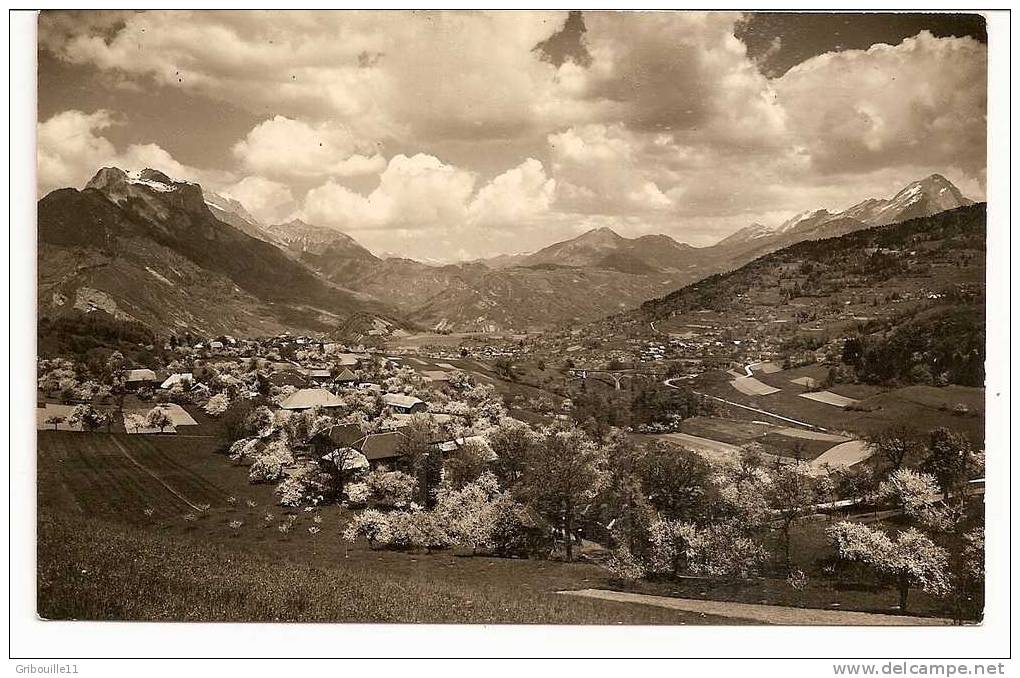 FAVERGES   -   DE SEYTHENEX- " VUE SUR L´ARCLOZAN " Et LA VALLEE DE FAVERGES  -  Editeur  MYSSE De Faverges   N° 42-2 - Faverges