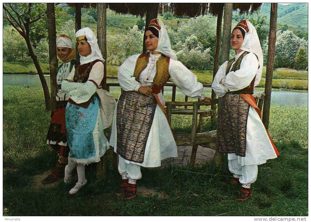 ALBANIE-Costumes Albanais-MB - Albania