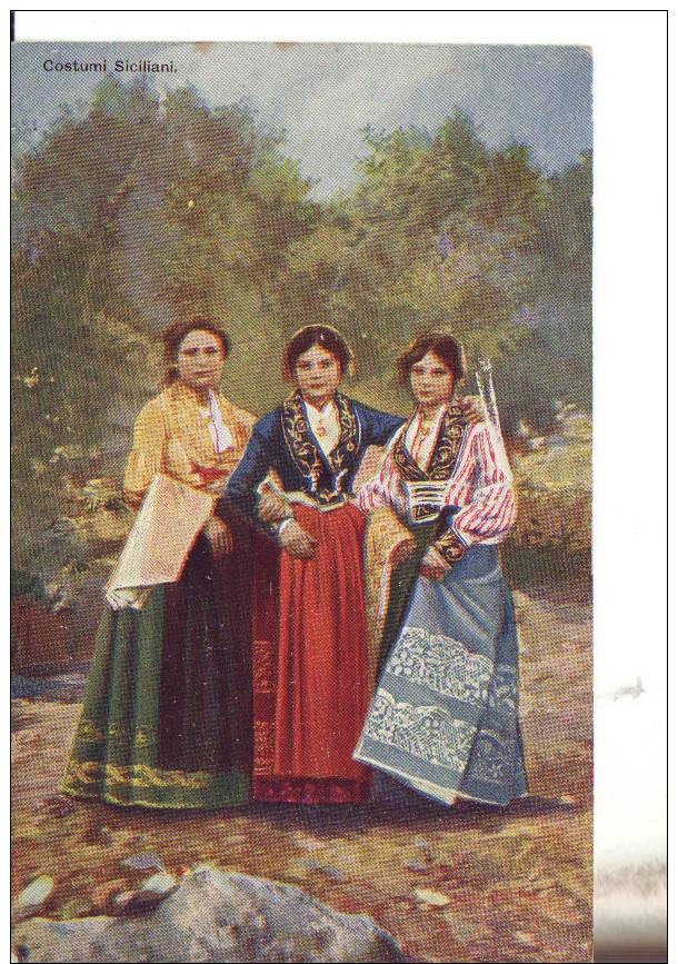 3 Jeunes Filles En Costumes Sicilien  Costumi Siciliani - Autres & Non Classés