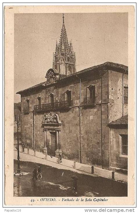 E - As - Oviedo - Fachada De La Sala Capitular - Ed. L. Roisin N° 44 (no Circulante / Non Circulée) - Asturias (Oviedo)