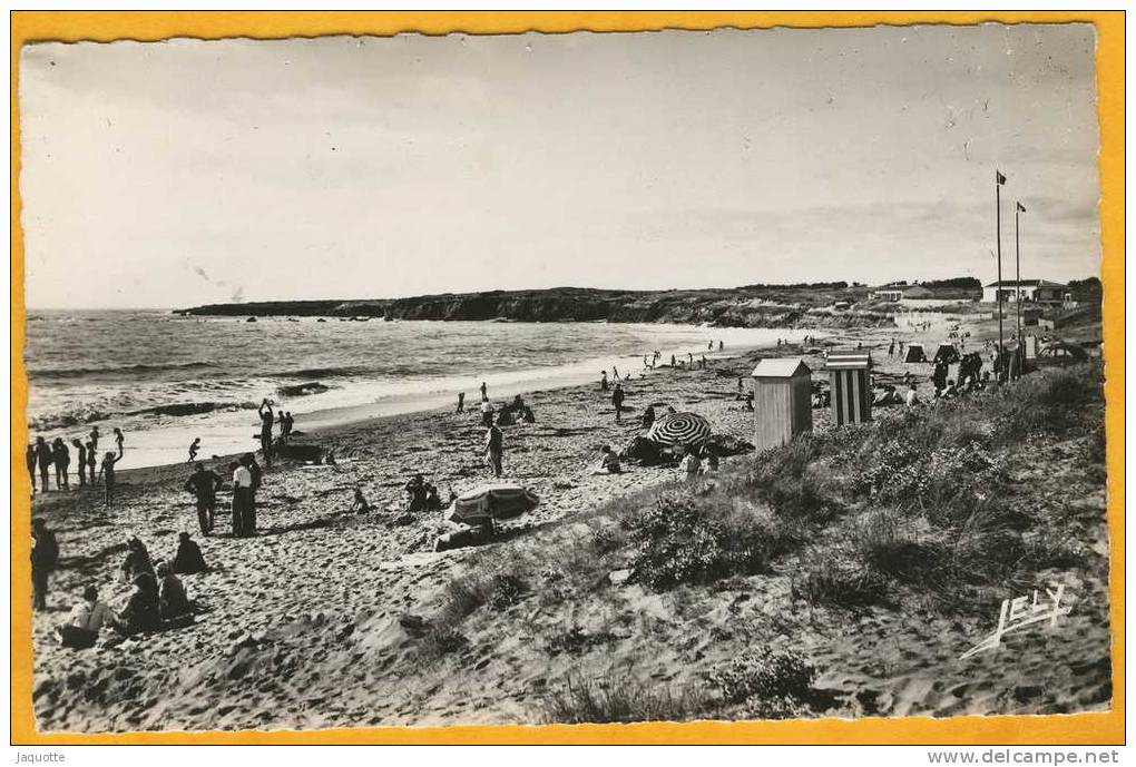 BRETIGNOLLES SUR MER (Vendée) N°621 Plage De La Parée - Animée - Bretignolles Sur Mer