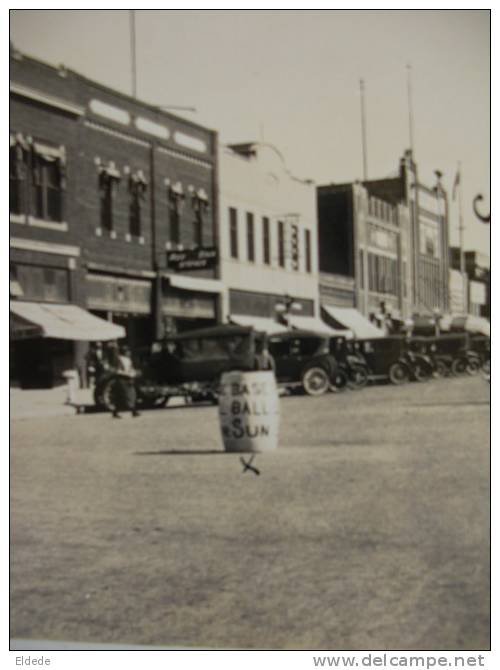 Chadron Main Street Real Photo With Advert Of Base Ball On A Barrel Real Photo - Andere & Zonder Classificatie