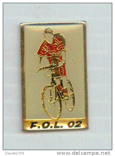 Pin´s Cyclisme (velo) Federation Française Des Oeuvres Laiques 02 (Aisnes) - Cyclisme