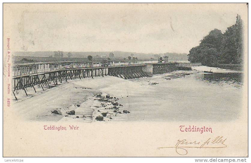 TEDDINGTON WEIR - London Suburbs