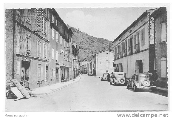 11 )) AXAT, Grande Rue, Hotel Poulade, Ed H Basuyau CPSM 9 X 14, - Axat