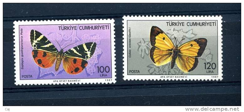 Turquie  :  Yv  2527-28  **  Papillon - Neufs