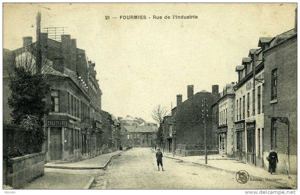 59 .  FOURMIE .  RUE DE L'INDUSTRIE  .  (  COMMERCES ) - Fourmies