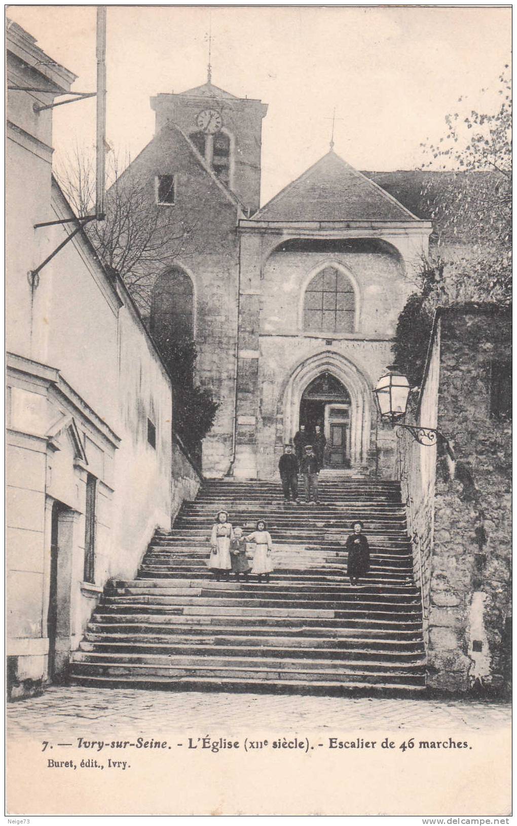 Cpa Du 94 - Ivry Sur Seine - L´Eglise(XII°) -  Escalier De 46 Marches - Ivry Sur Seine
