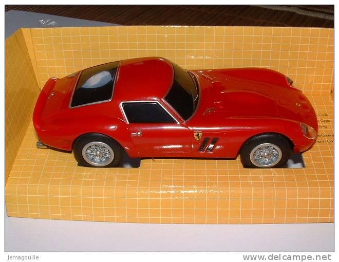 FERRARI 250 GTO - 1/38 - Produit D´origine N° BA0221 JF - Avec Bruitage Moteur Et Système De Rétrofriction - 2-01 - Autres & Non Classés