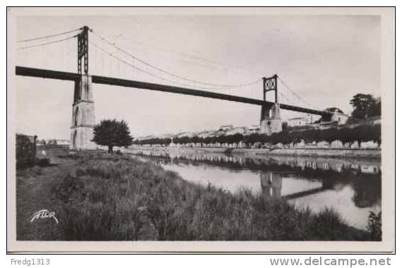 Tonnay Charente - Pont Sur La Charente - Autres & Non Classés