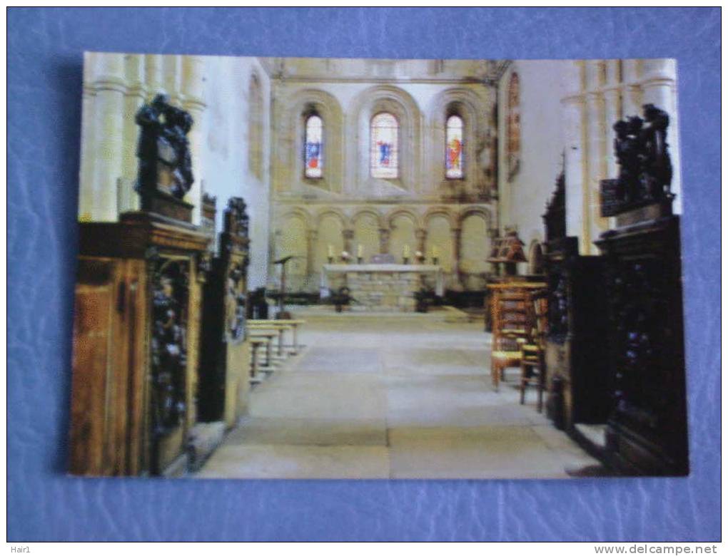 VDS CARTE POSTALE MONTREAL INTERIEUR DE L'EGLISE XIIème S. LES STALLES XVIème SIECLE - Montreal