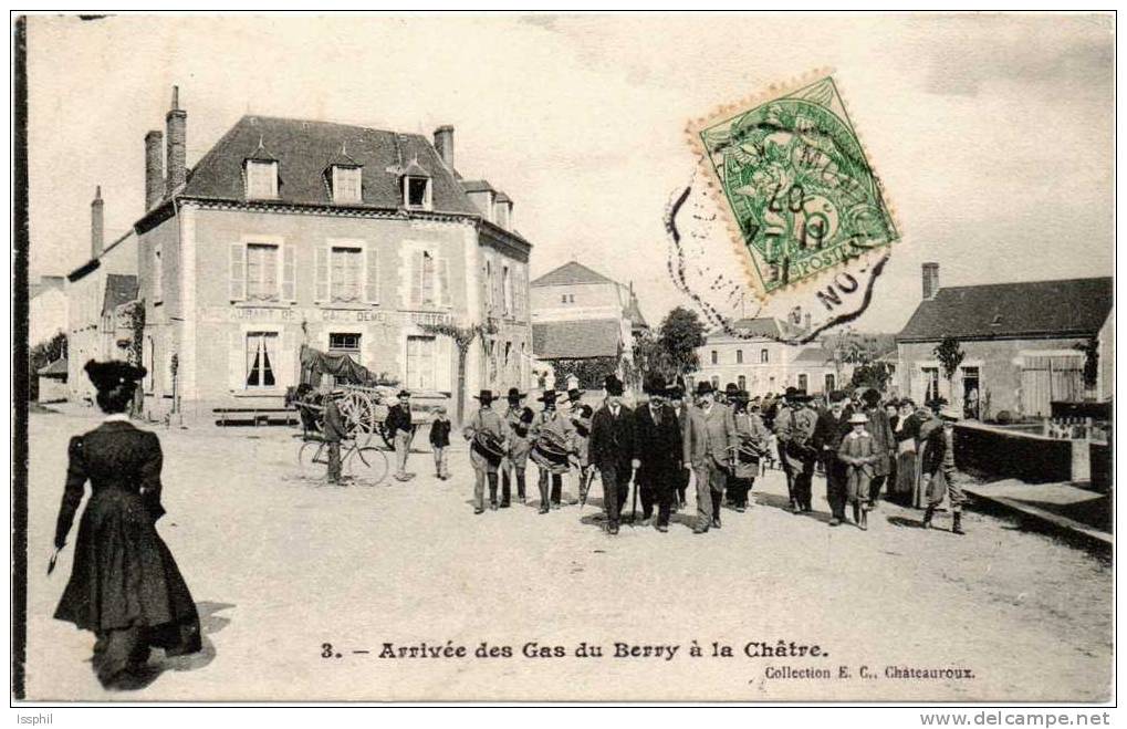 Arrivée Des Gas Du Berry à La Chatre - La Chatre