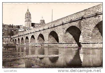 87. SALAMANCA. CATEDRAL Y PUENTE ROMANO. - Salamanca