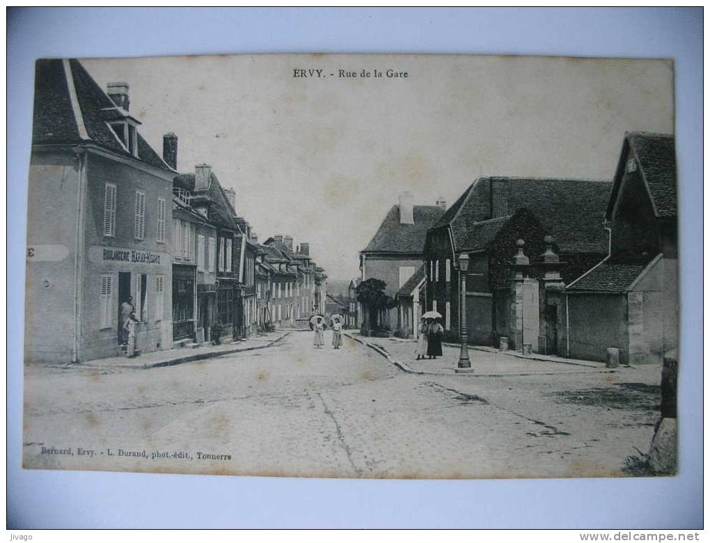 ERVY  (Aube)  :  Rue De La GARE - Ervy-le-Chatel