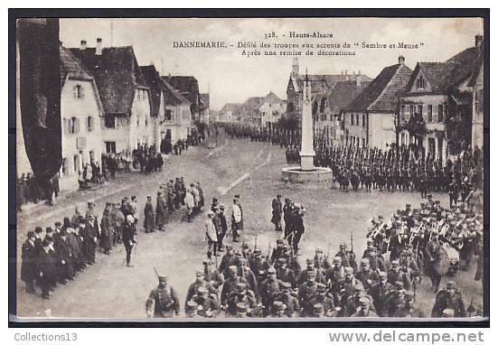 HAUT RHIN - Dannemarie - Defilé Des Troupes Aux Accents De "Sambre Et Meuse" Apres Une Remise De Decorations - Dannemarie