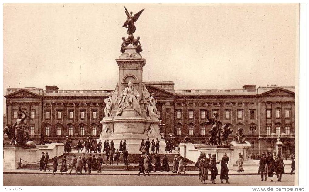 London Buckingham Palace And Victoria Memorial - Buckingham Palace