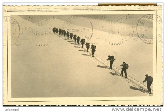 SPORTS D HIVER -ref 130- Ski Skieurs -carte Cachet Depart Epinal -non Située - Carte Bon Etat - Sports D'hiver