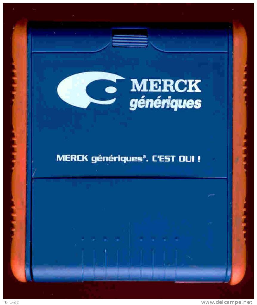 Distributeur De Pos-It  - Objet Publicitaire  " Merck Génériques " - Andere & Zonder Classificatie