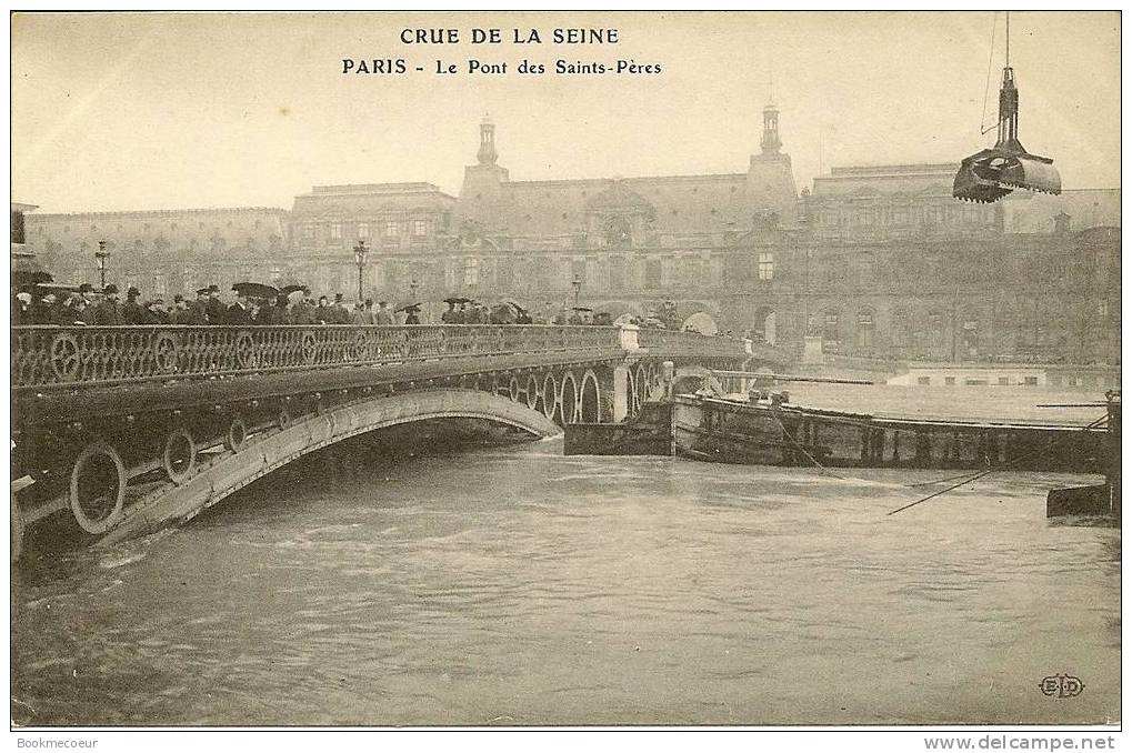 75  PARIS LE PONT DES SAINTS PERES   CRUE  DE LA SEINE - Inondations De 1910