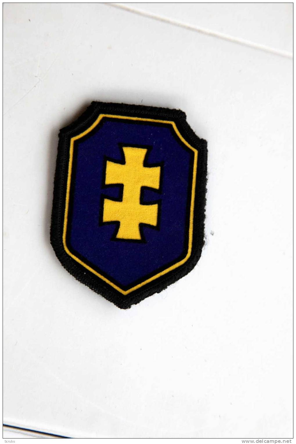 Ins Tissus D'un Des Pays Balte - Patches