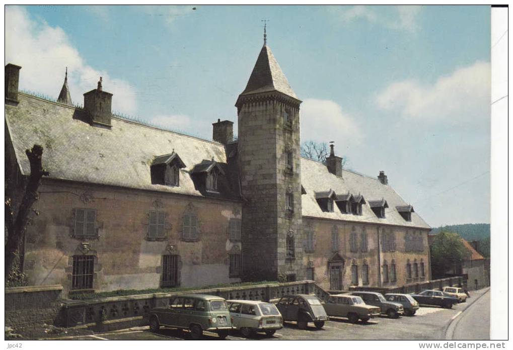 Chateau - Crocq