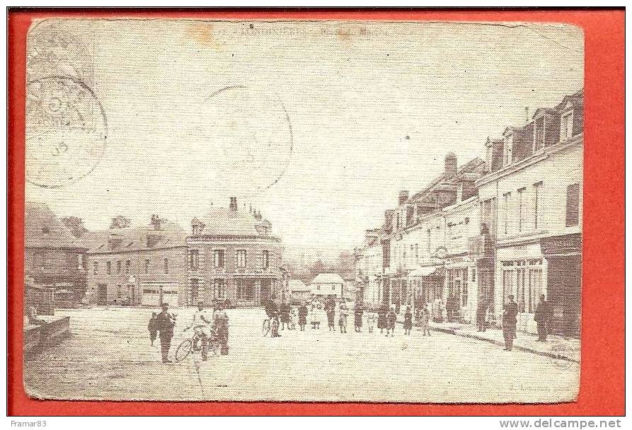 Londinieres - Place Du Marché ( Reproduction )  / L16 - Londinières