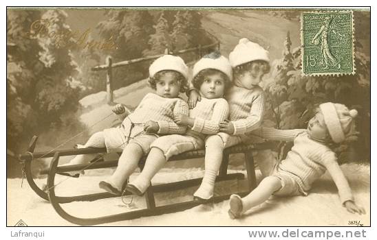 SPORTS D HIVER -ref 193- Les Sports D Hiver - La Luge  - Theme  Enfants Bonne Année - Carte Bon Etat - - Sports D'hiver