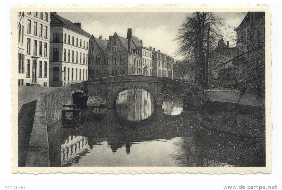 Brugge. Bruges. Augustijnenbrug. Pont Des Augustins. - Brugge