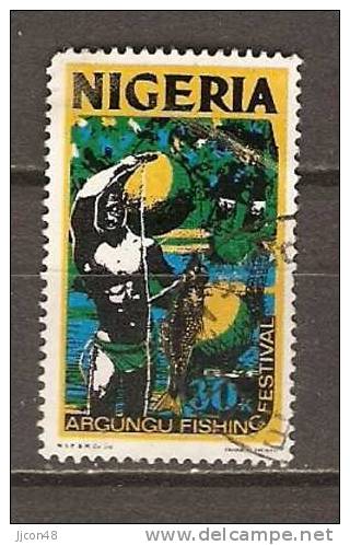 Nigeria 1973-74  30k Argungu Fishing Festival (o)  Photo (a) - Nigeria (1961-...)