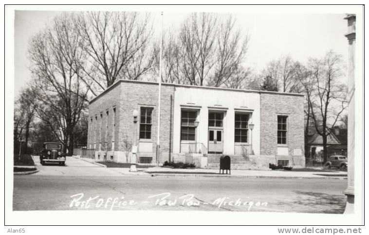 Paw Paw Michigan Post Office Building Mail Box On C1930s/40 Vintage Real Photo Postcard - Autres & Non Classés