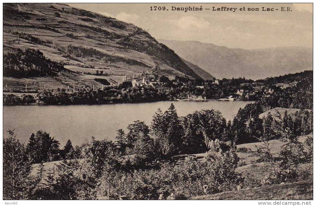 38 DAUPHINE LAFFREY Et Son Lac - Laffrey
