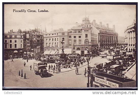 ANGLETERRE - London - Piccadilly Circus - Piccadilly Circus