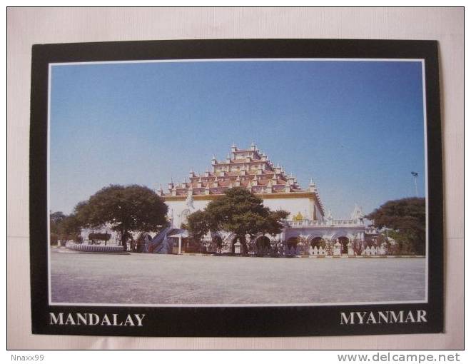 Myanmar - Mandalay - Atumahi Buddhist Monastery - Myanmar (Birma)