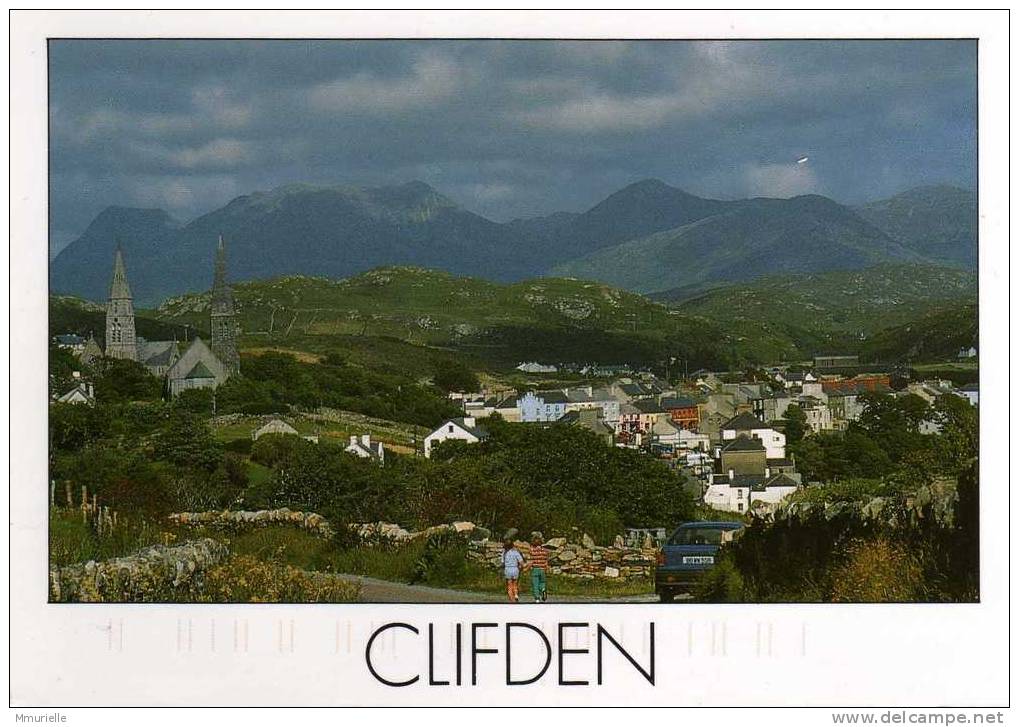 IRLANDE-The Main Town Of Connemara, Clifden Is An Idéal For Explorins The Glorious Scenery Of The Région-MB - Galway