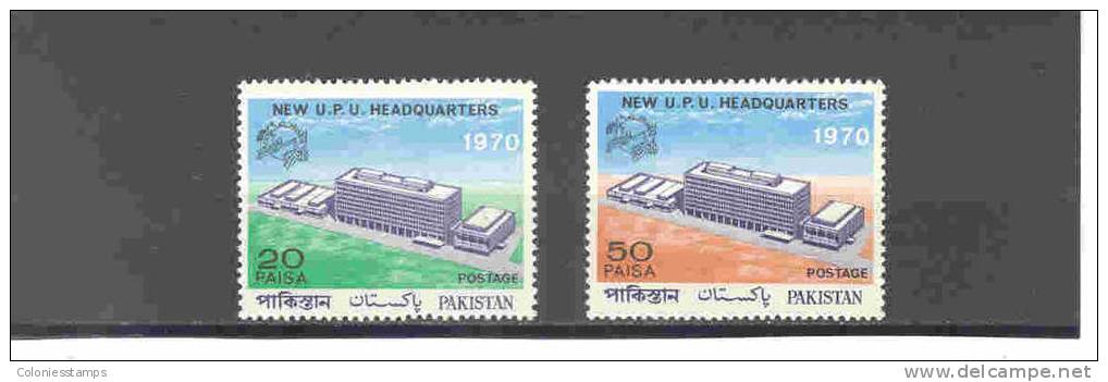 (S0521) PAKISTAN 1970 (Opening Of New UPU Headquarters In Bern). Complete Set. Mi ## 287-288. MNH** - Pakistan