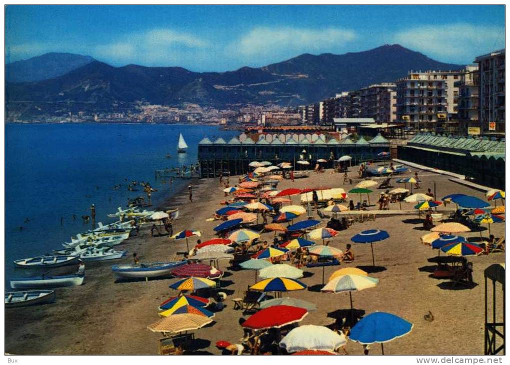 SALERNO    CAMPANIA  VIAGGIATA  COME DA FOTO - Salerno