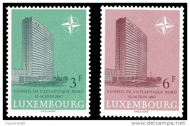 (015) Luxembourg  NATO / OTAN   ** / Mnh  Michel 751-52 - Unused Stamps