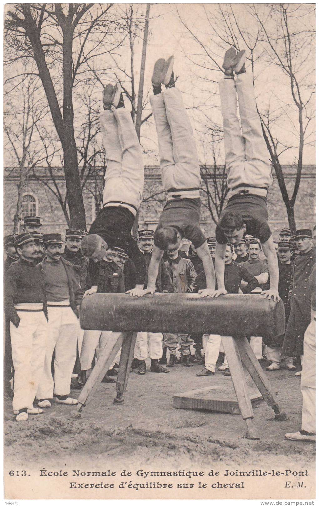 Jolie Cpa Du 94 - Ecole Normale De Gymnastique  De JONVILLE LE PONT - Exercice D'équilibre Sur Le Cheval - Gymnastik