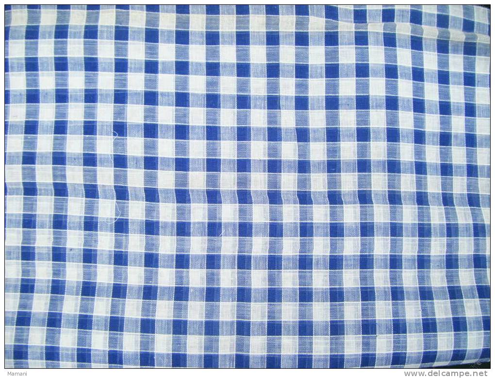 Piece De Tissu Ancien Pour Rideau Ou Robe Pour Poupee --.3.46 X 59 Carre Bleu -jamais Utilise - Drapery