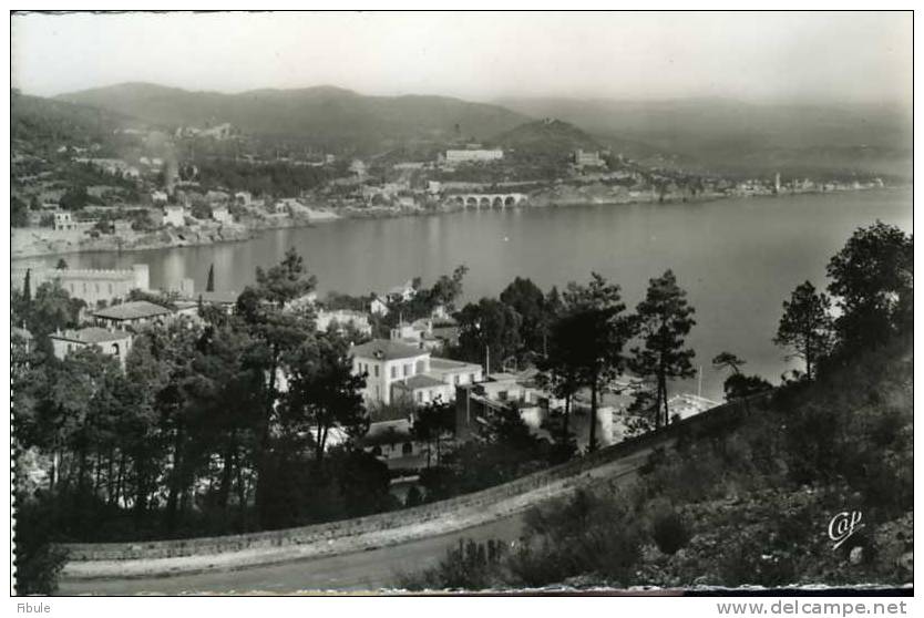 06 L´ESTEREL Album De 10 Cp La Napoule - Théoule - Le Trayas - Anthéor  - Agay - Antheor