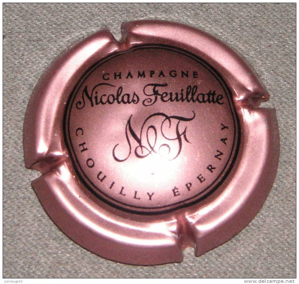 Capsule Champagne Feuillatte Nicolas, N° 30b, Rosé Et Noir,  Cote 2.00 Euro; - Feuillate