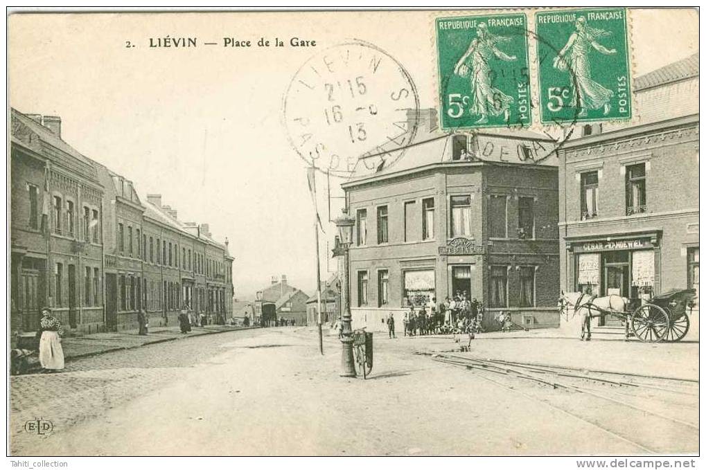 LIEVIN - Place De La Gare - Lievin