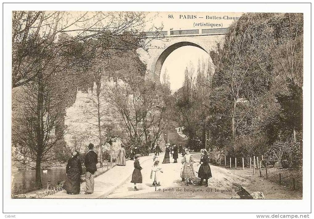 PARIS - Les Buttes Chaumont, Le Pont De Brique Dit Le Pont Fatal - Arrondissement: 19