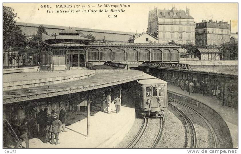 Paris 75012 - Métro - Intérieur Gare Bastille - Métro Parisien, Gares