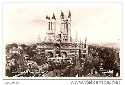 LINCOLN CATHEDRAL FROM THE CASTLE. - Andere & Zonder Classificatie