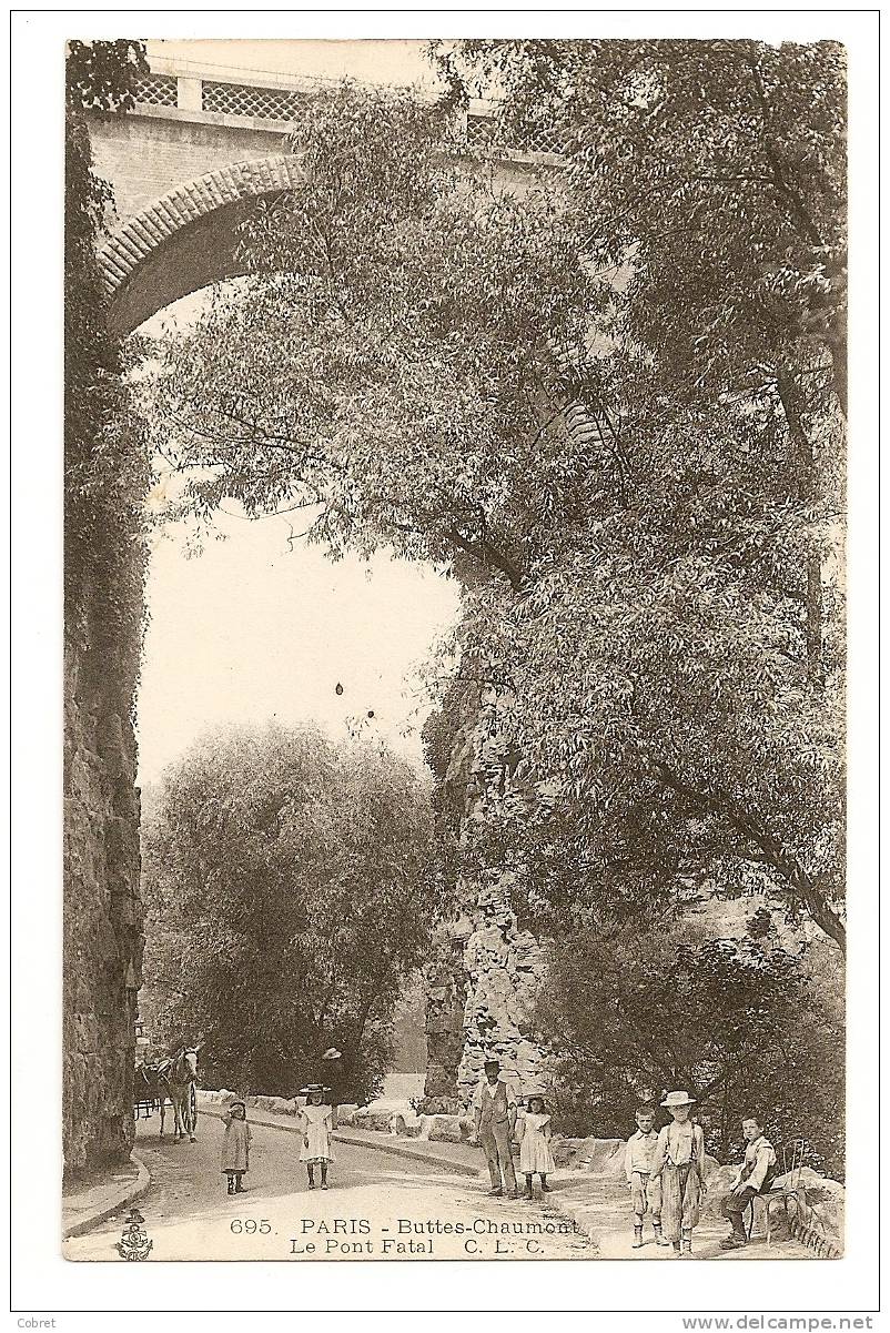 PARIS - Buttes Chaumont, Le Pont Fatal - Arrondissement: 19