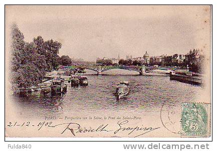 CPA.     PARIS.       Perspective Sur La Seine, Le Pont Des Saints-Pères. .      1902.     (animée) - De Seine En Haar Oevers