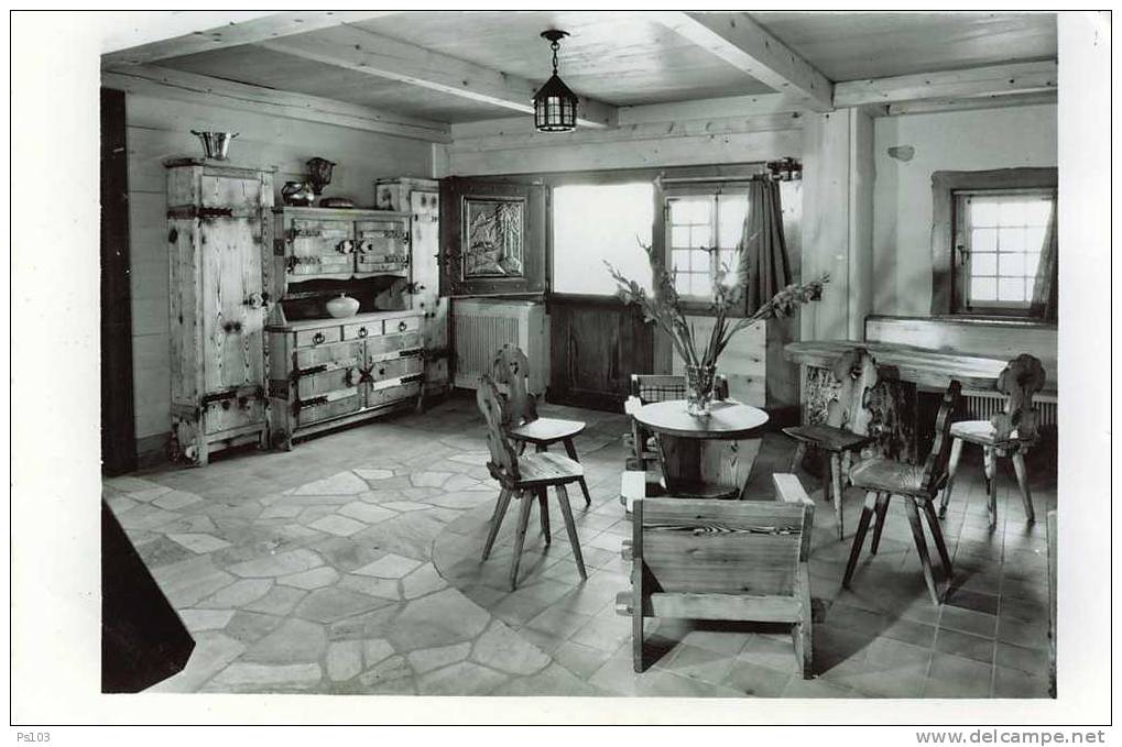 Suisse - Crésuz (Fribourg) - Intérieur Du Vieux Chalet - Crésuz