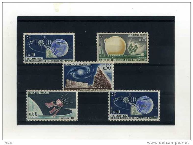 - ENSEMBLE DE TIMBRES DE FRANCE SUR L´ESPACE. - Sterrenkunde