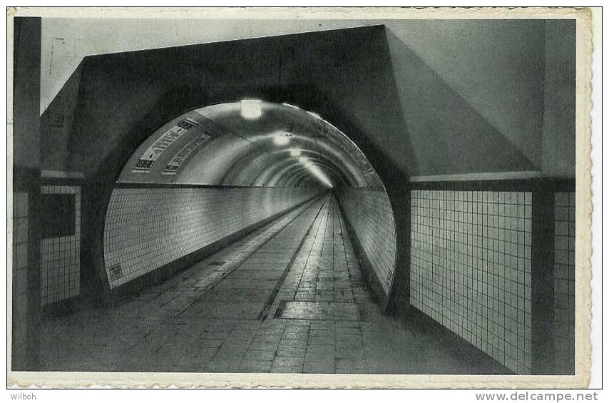 Antwerpen-Voetgangerstunnel- Binnenzicht- Tunnel Sous L'escaut-vue Interieur - Aartselaar